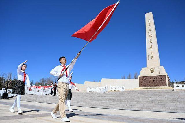 镜观·回响丨以文化人 以文育人