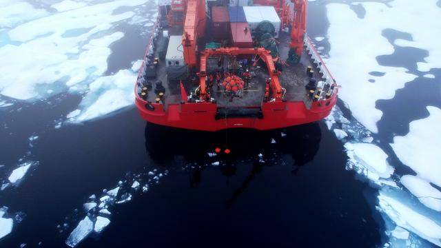 从石沉大海到神奇出现——北冰洋生态海底着陆器惊险回收记