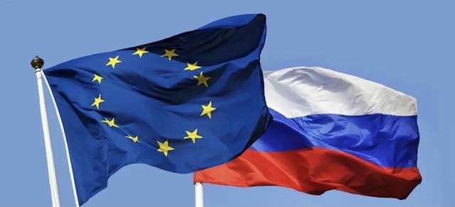 1400公里外化工厂燃起大火，乌军无人机已袭击俄境内40%的炼油厂